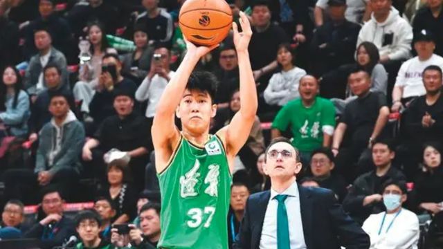 李虎翼CBA生涯有哪些荣誉?李虎翼CBA生涯获奖记录介绍