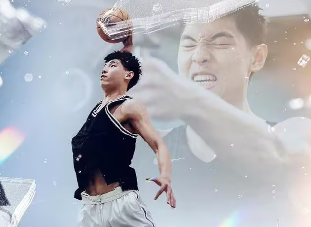 开拓者晒出今日崔永熙试训照片：背扣照曝光 NBA选秀大战在即