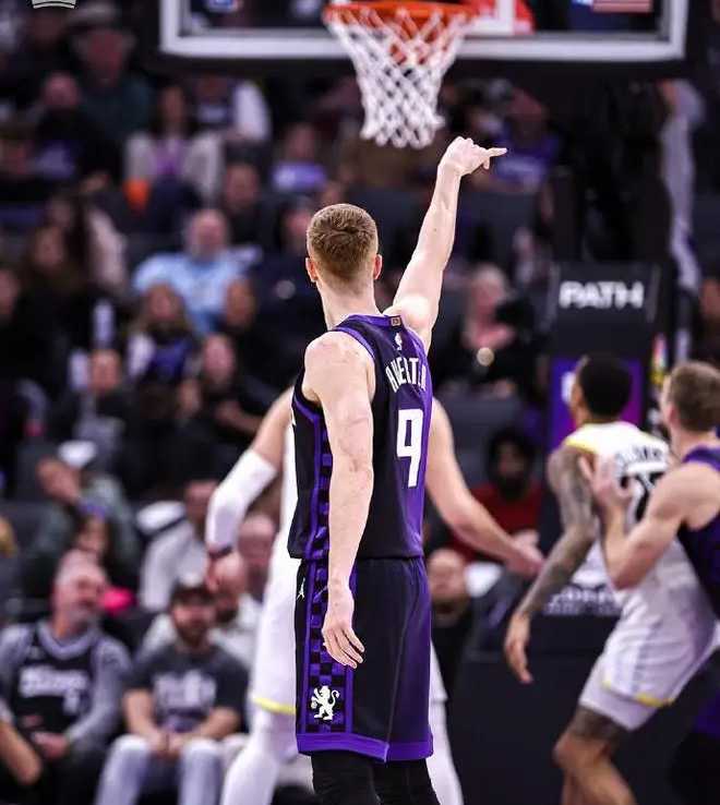 NBA:狂胜44分创球队本季纪录!国王五人组100分吊打爵士
