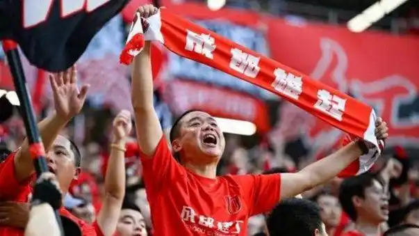 成渝德比 川足协等发布文明观赛倡议:服从当地管理,禁止打架斗殴
