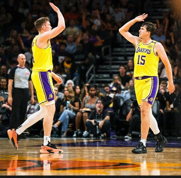 NBA季前赛:湖人128-122加时逆转太阳 浓眉35分10板4助,克内克特35分7板