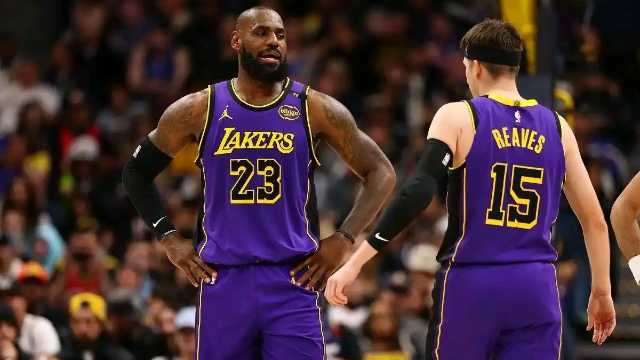 湖人104-98险胜火箭:东契奇20+6+9 老詹献关键封盖 格林13投9分 湖人复仇火箭